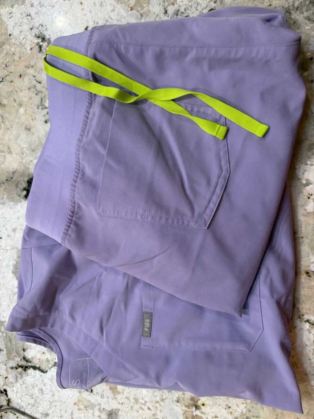 Figs Women’s Lavender Scrubs Set with Neon Lime Drawstring